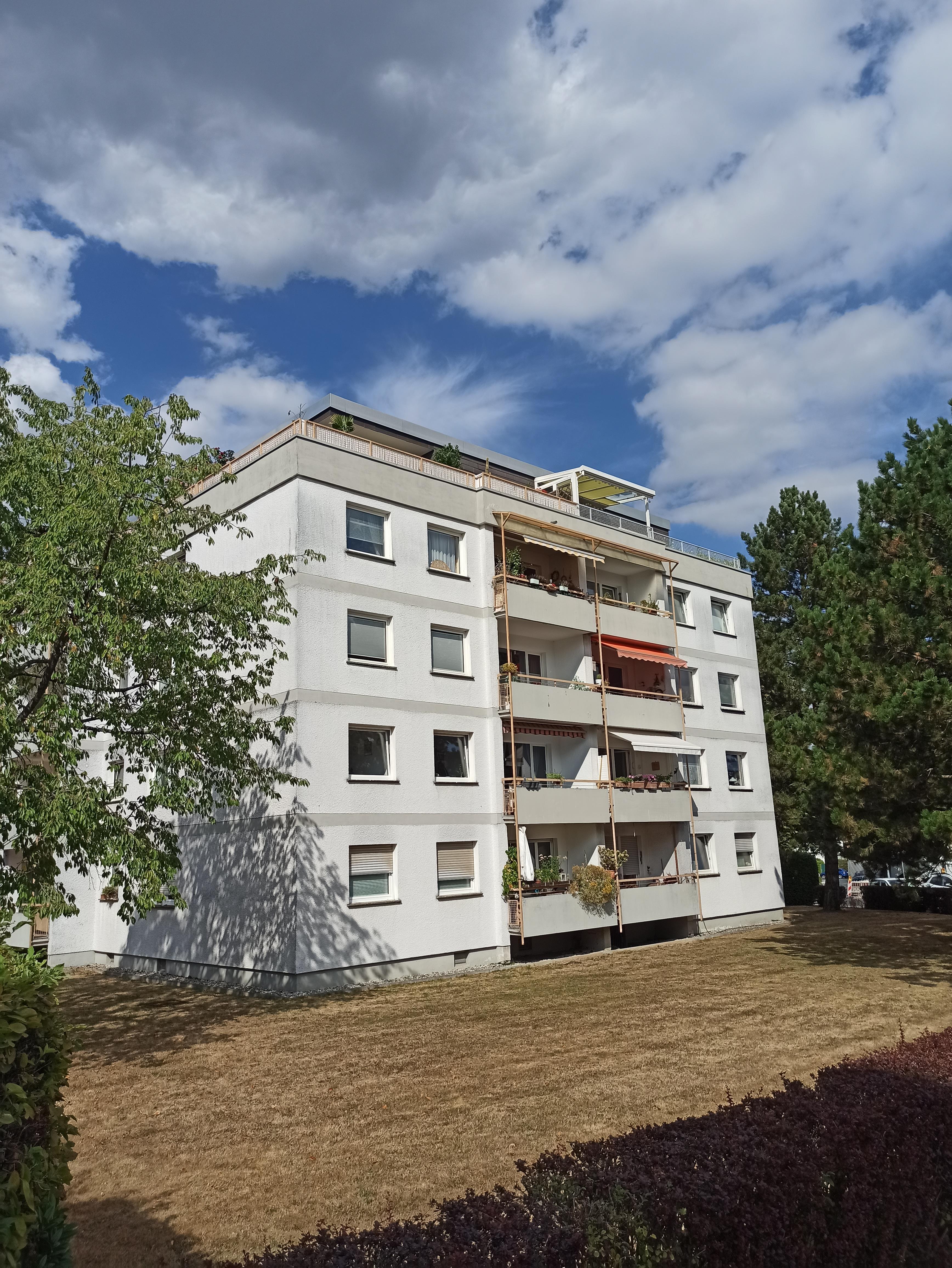 Wohnung zur Miete 1.026 € 3 Zimmer 80 m²<br/>Wohnfläche 3.<br/>Geschoss Graf-Stauffenberg-Ring 165 Wahlbezirk 02 Bad Homburg 61350