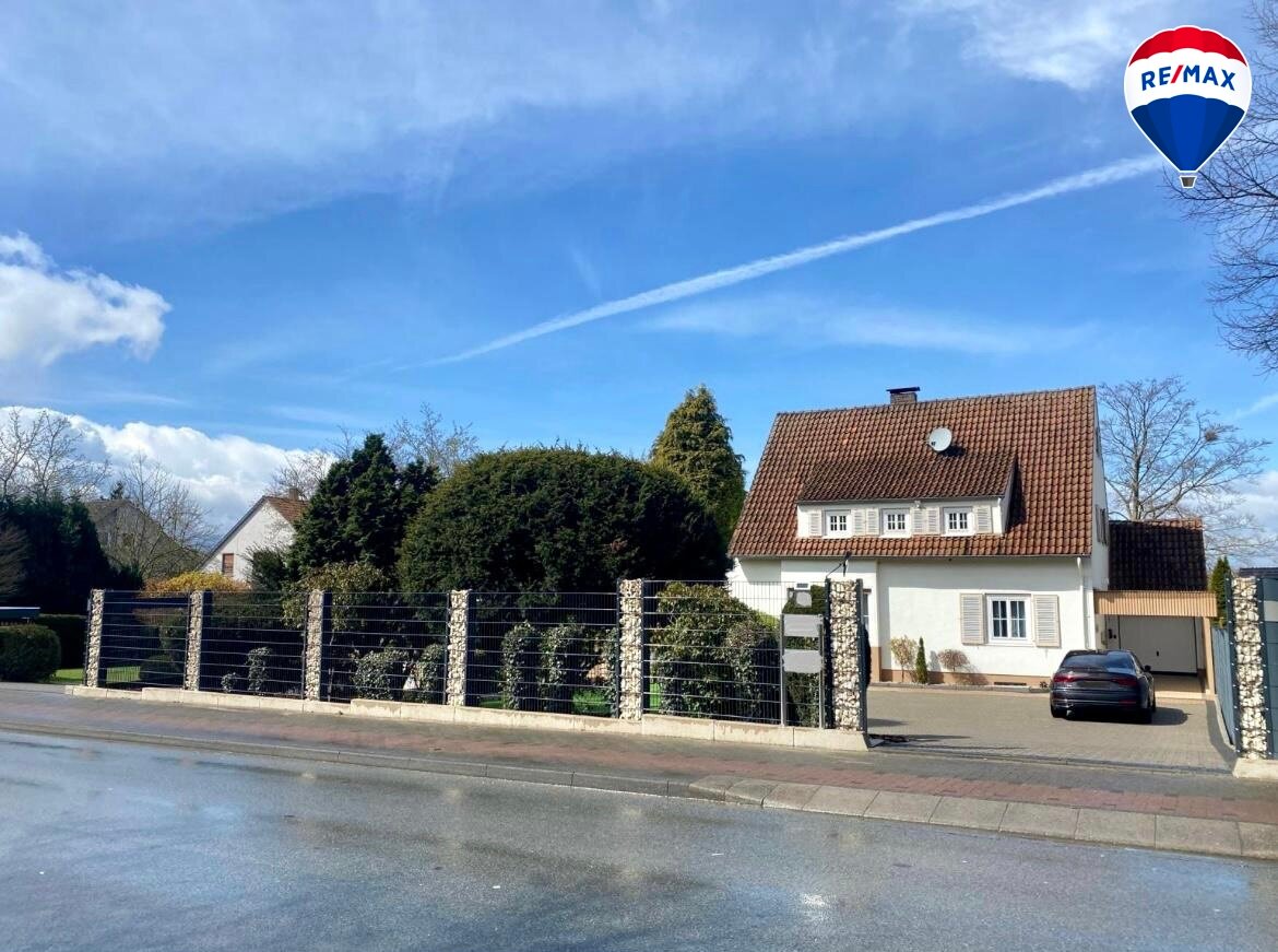 Einfamilienhaus zum Kauf 10 Zimmer 200 m²<br/>Wohnfläche 1.031 m²<br/>Grundstück Herford-Stadt Herford 32049