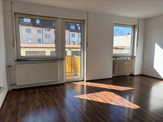 Wohnung zur Miete 635 € 3 Zimmer 61 m² Geschoss 1/3 frei ab sofort Lauf Lauf an der Pegnitz 91207