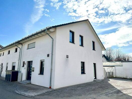 Doppelhaushälfte zum Kauf 595.000 € 4 Zimmer 110 m² 198 m² Grundstück Westerndorf St Peter Rosenheim 83024