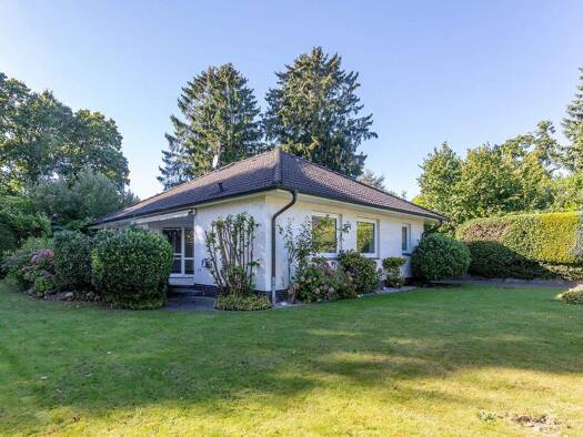 Einfamilienhaus zum Kauf 725.000 € 3 Zimmer 100,6 m² 642 m² Grundstück Sasel Hamburg 22393