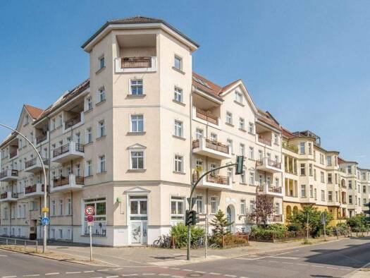 Wohnung zum Kauf 290.000 € 2 Zimmer 56,3 m² Pankow Berlin 13187