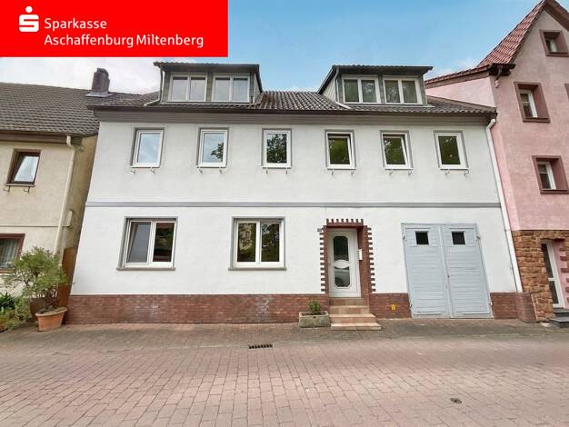 Einfamilienhaus zum Kauf 172.000 € 11 Zimmer 177 m² 370 m² Grundstück frei ab sofort Amorbach Amorbach 63916