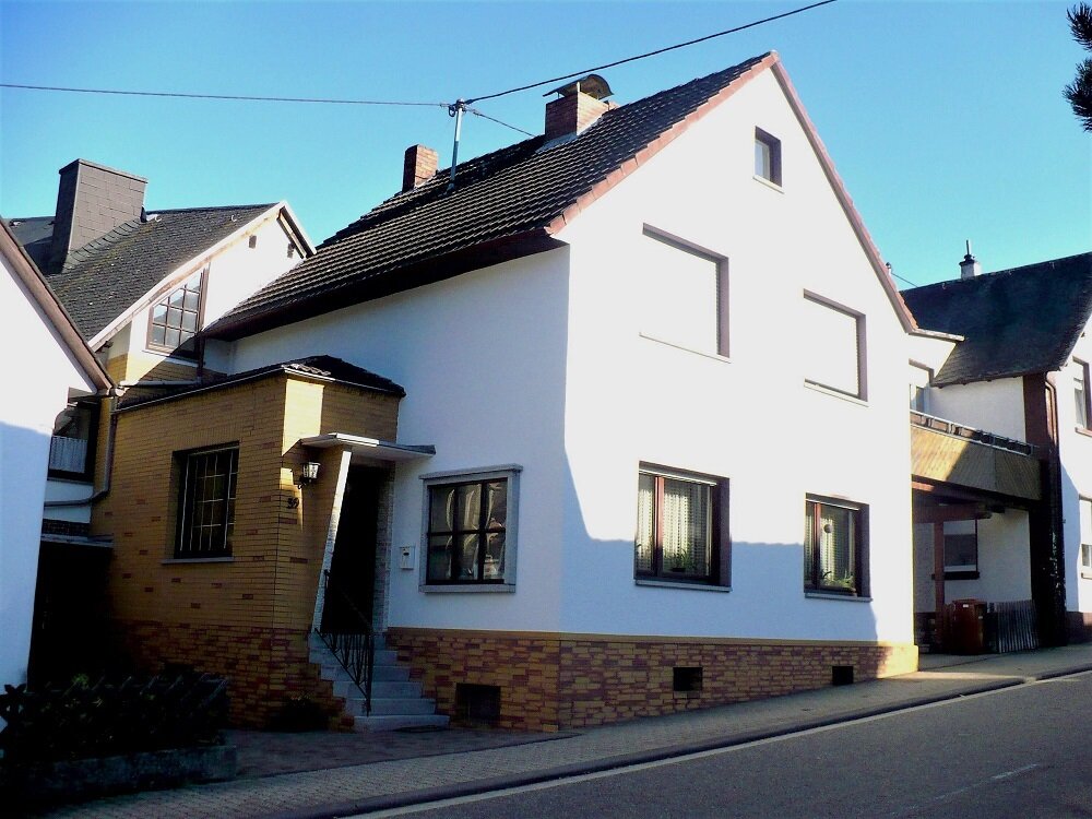 Einfamilienhaus zum Kauf 162.500 € 5 Zimmer 130,8 m²<br/>Wohnfläche 1.278,8 m²<br/>Grundstück Segendorf Neuwied-Segendorf 56567