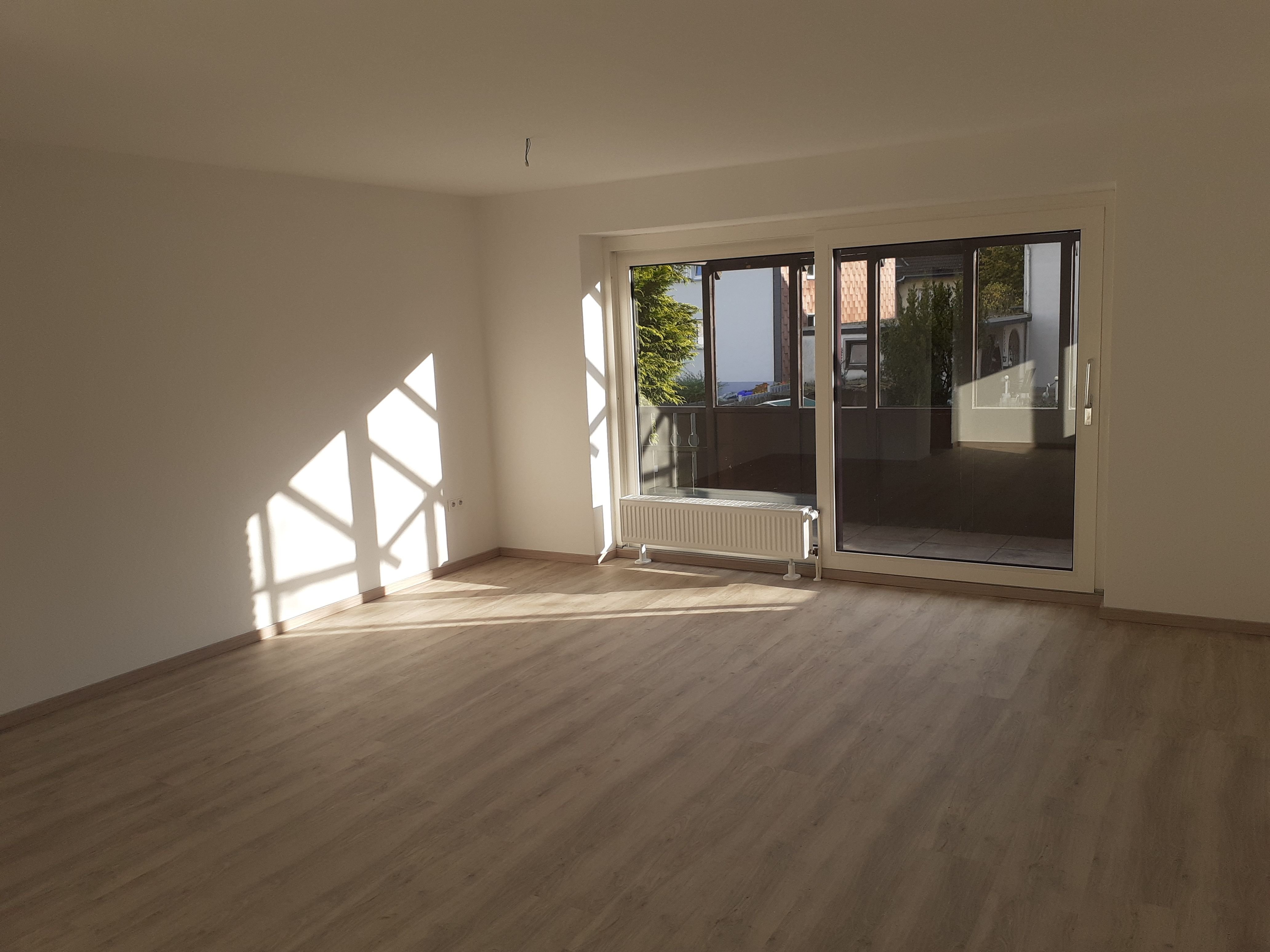 Wohnung zur Miete 700 € 4 Zimmer 100 m²<br/>Wohnfläche 1.<br/>Geschoss ab sofort<br/>Verfügbarkeit Alverdissen Barntrup 32683