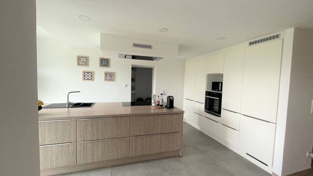 Mehrfamilienhaus zum Kauf 919.900 € 13 Zimmer 368 m² 606 m² Grundstück frei ab sofort Schrezheim Ellwangen (Jagst) 73479