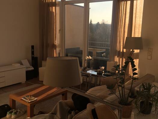 Wohnung zur Miete 710 € 2 Zimmer 70,5 m² 2. Geschoss frei ab 01.05.2026 Lindenstraße 69 Dambach Fürth 90768