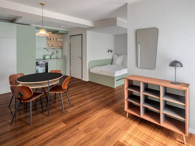Wohnung zur Miete 896 € 1 Zimmer 42 m² frei ab sofort Braunschweiger Straße 21 Neukölln Neukölln 12055