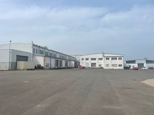 Sonstiges zum Kauf als Kapitalanlage geeignet 1.600.000 € 6.585 m² 31.406 m² Grundstück Lübschütz Machern 04828