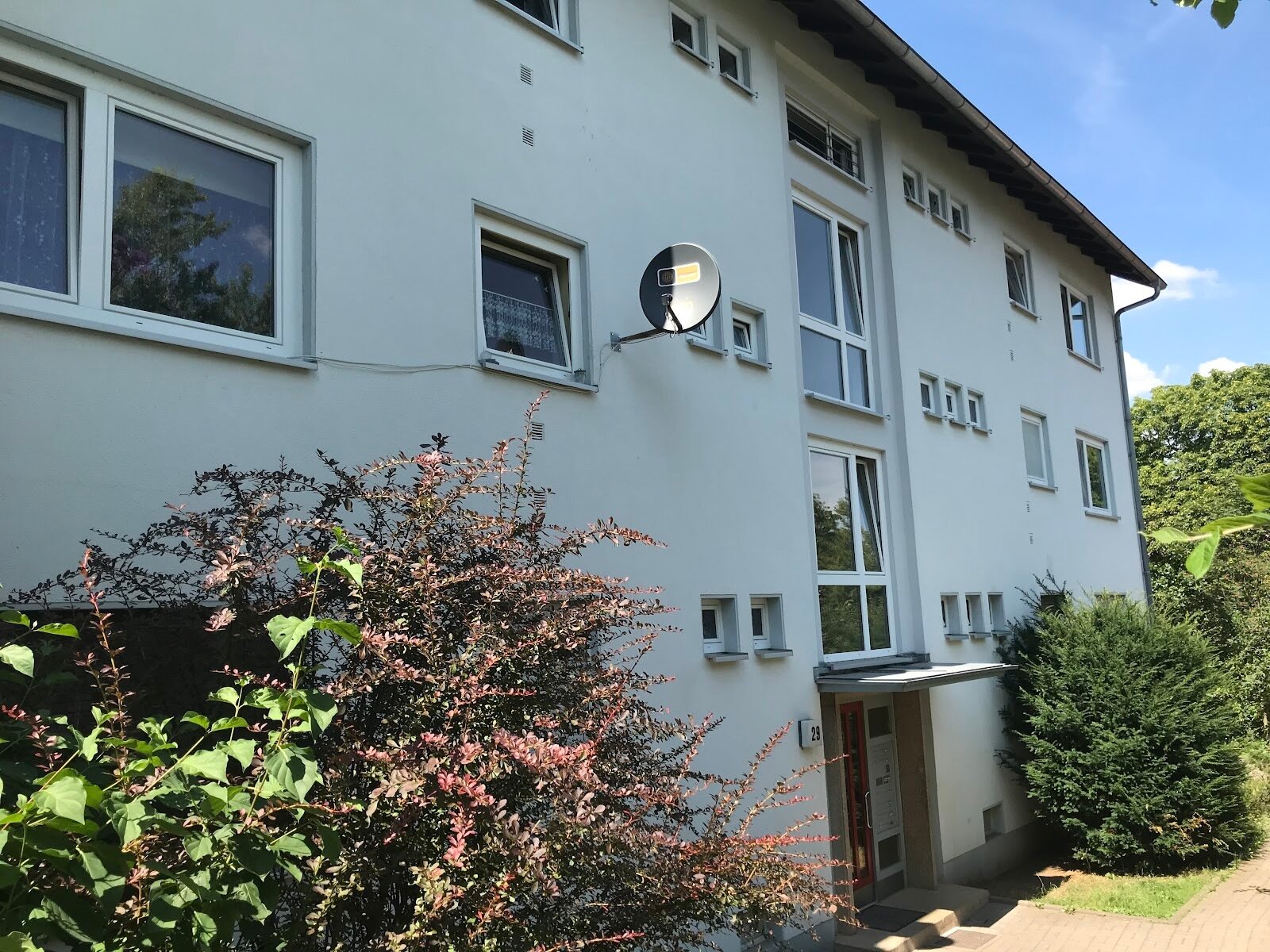 Wohnung zur Miete 915 € 7 Zimmer 166,4 m²<br/>Wohnfläche Kreuzbergstraße 29 Hünfeld Hünfeld 36088