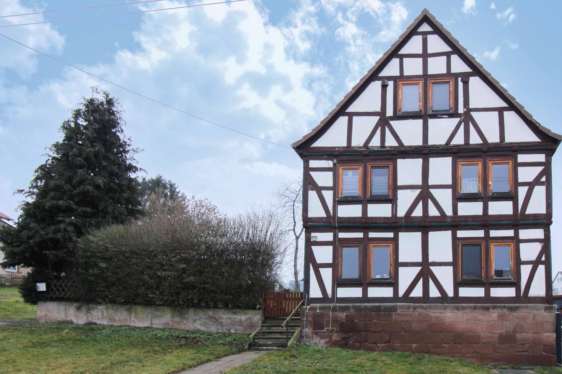 Mehrfamilienhaus zum Kauf 99.000 € 8 Zimmer 176,1 m²<br/>Wohnfläche 759,1 m²<br/>Grundstück Bischhagen Hohes Kreuz 37308