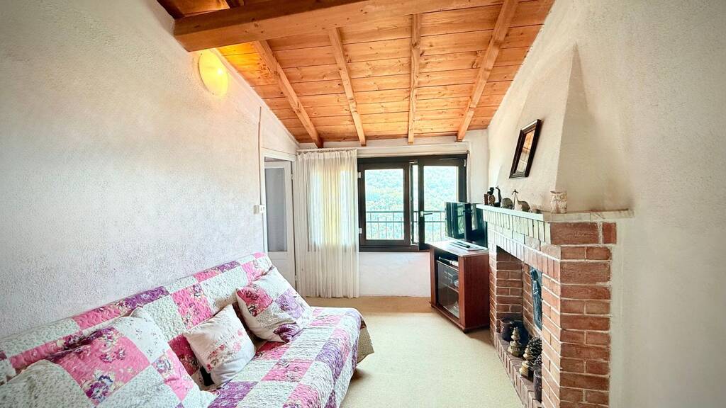 Wohnung zum Kauf 39.000 € 4 Zimmer 33 m² frei ab sofort Apricale 18035