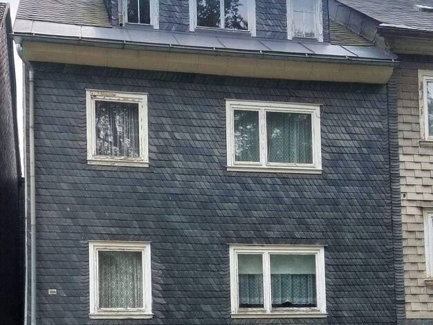 Doppelhaushälfte zum Kauf 79.500 € 6 Zimmer 120 m² 536 m² Grundstück Großbreitenbach 98701