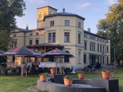 Hotel zur Miete provisionsfrei 17 Zimmer . . Wüstenjerichow 39291