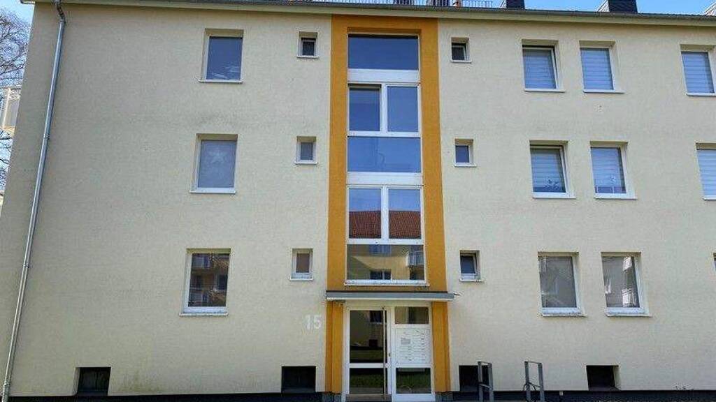 Wohnung zur Miete 360 € 1,5 Zimmer 32,1 m² 2. Geschoss frei ab 24.03.2026 Sven-Hedin-Straße 15 Stickgras/Annenriede Delmenhorst 27755