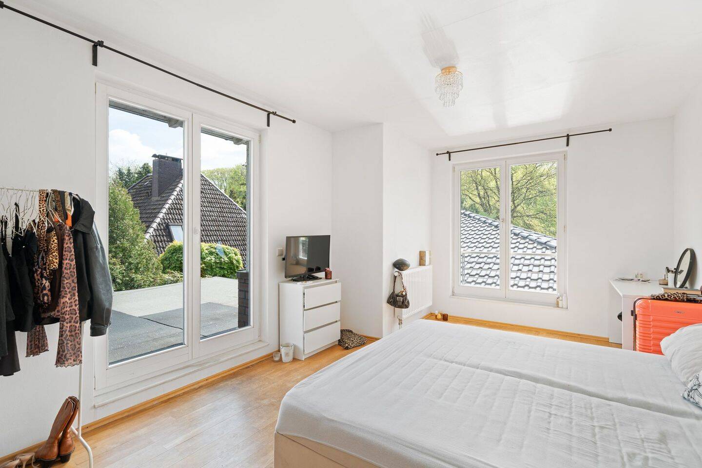 Besondere Villa in sehr bevorzugter Wohnlage. – Hamburg – Vorschaubild 16