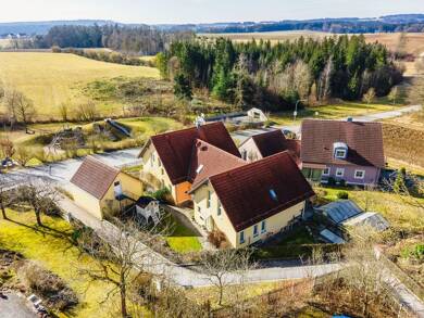 Mehrfamilienhaus zum Kauf 819.000 € 10 Zimmer 338 m² 824 m² Grundstück Hohenschambach Hohenschambach 93155