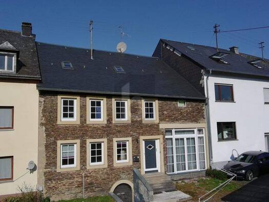 Einfamilienhaus zum Kauf 299.000 € 5 Zimmer 169 m² 441 m² Grundstück Burgen 54472