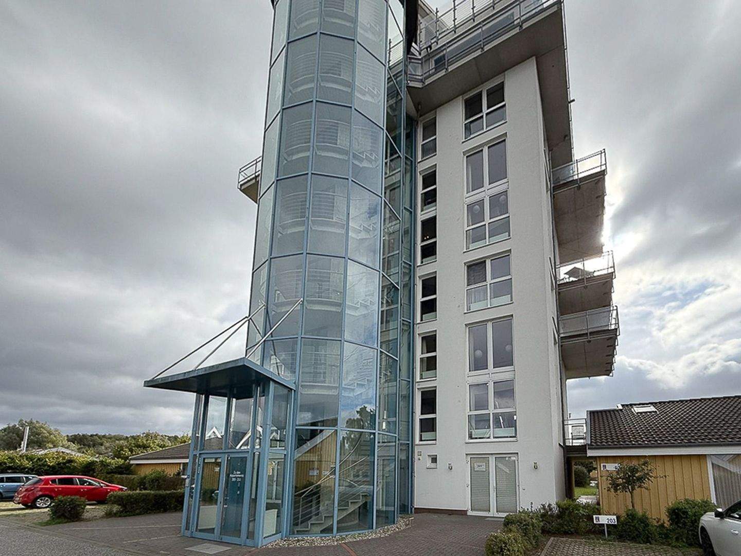 Immobilie in Rechlin - Tolle Maisonettewohnung im Müritzturm - große Dachterrasse, Galerie & Seeblick - Bild 1