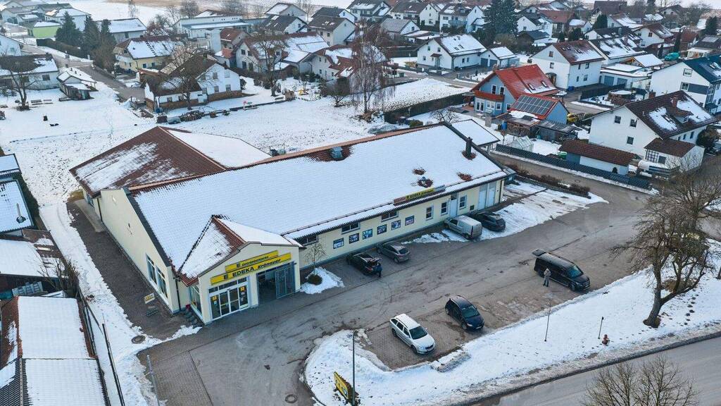 Laden zur Miete 1.000 m² Verkaufsfläche Loham Mariaposching 94553