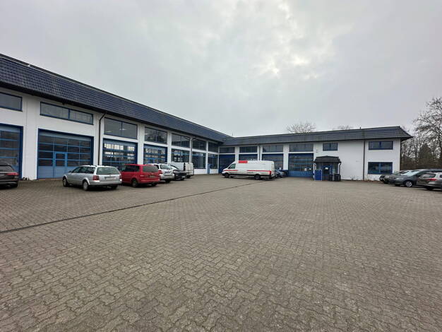 Lagerhalle zur Miete provisionsfrei 4.100 € 1.300 m² Lagerfläche Hauptstraße 38 Stralendorf Stralendorf / Rom 19372