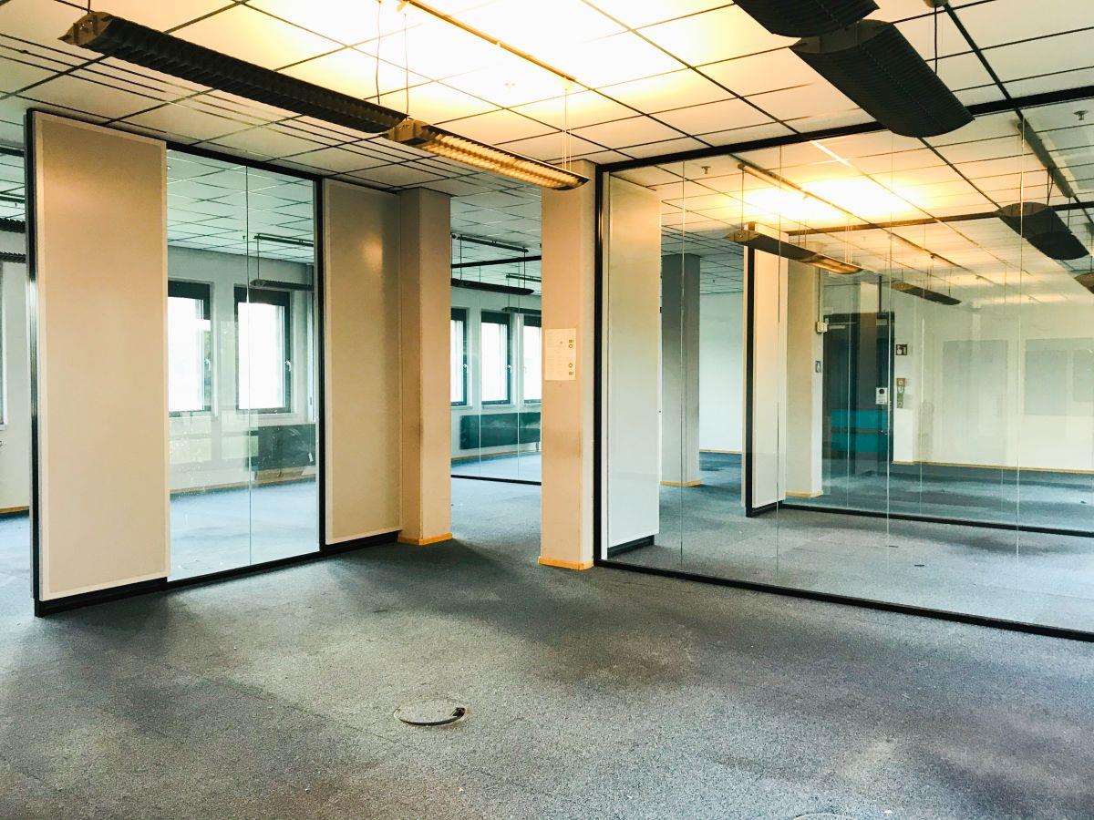 Bürofläche zur Miete provisionsfrei 8,50 € 922,2 m²<br/>Bürofläche ab 922,2 m²<br/>Teilbarkeit Stahldorf Krefeld 47807