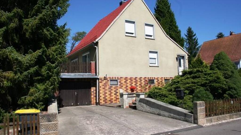 Einfamilienhaus zum Kauf 5 Zimmer 110 m² 830 m² Grundstück Perba Nossen 01683