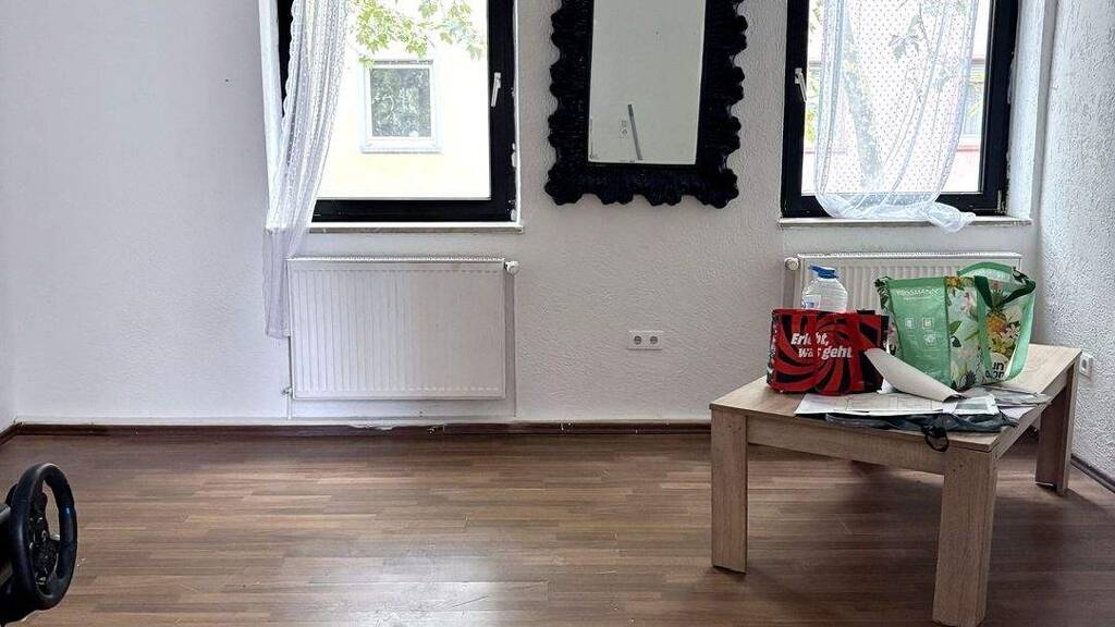 Wohnung zum Kauf 84.000 € 2 Zimmer 60 m² Süd Ludwigshafen 67059