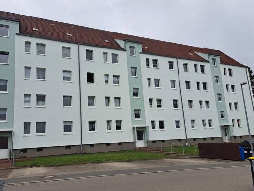 Wohnung zur Miete 285 € 3 Zimmer 55,7 m² 3. Geschoss frei ab sofort Albert-Funk-Straße 12 Halsbrücke Halsbrücke 09633