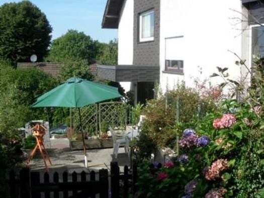 Wohnung zur Miete 350 € 2 Zimmer 56 m² Geschoss EG/2 frei ab sofort Remscheider Straße 215 c Lüttringhausen Remscheid 42855