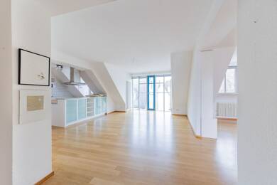 Wohnung zur Miete 1.400 € 3 Zimmer 145,9 m² Dachgeschoss frei ab sofort Obere Straße 6 Altstadt Schweinfurt 97421