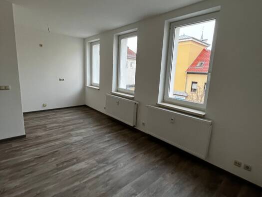 Wohnung zur Miete 451 € 3 Zimmer 53 m² 1. Geschoss frei ab 01.03.2026 Stobraer Str. Apolda 99510