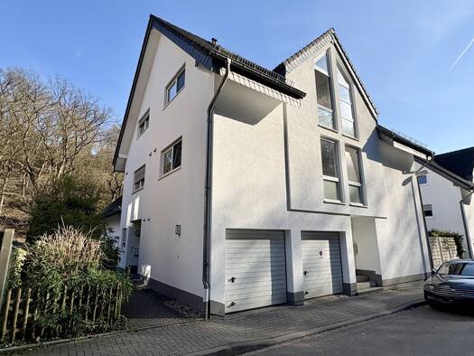 Reihenmittelhaus zum Kauf 495.000 € 4 Zimmer 140 m² 1.269 m² Grundstück Dotzheim Dotzheim 65199