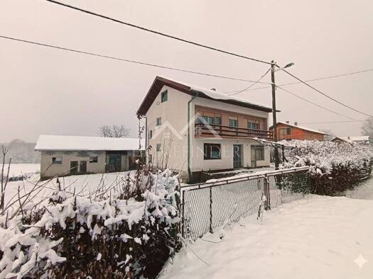 Einfamilienhaus zum Kauf 110.000 € 6 Zimmer 360 m² Popović Brdo, Karlovac - Okolica Karlovac 47000