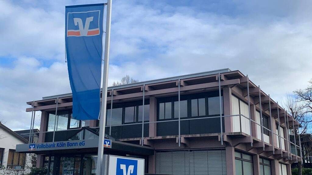 Königswinter-Stieldorf: Wohn- & Geschäftshaus mit flexiblen Nutzungsmöglichkeiten.