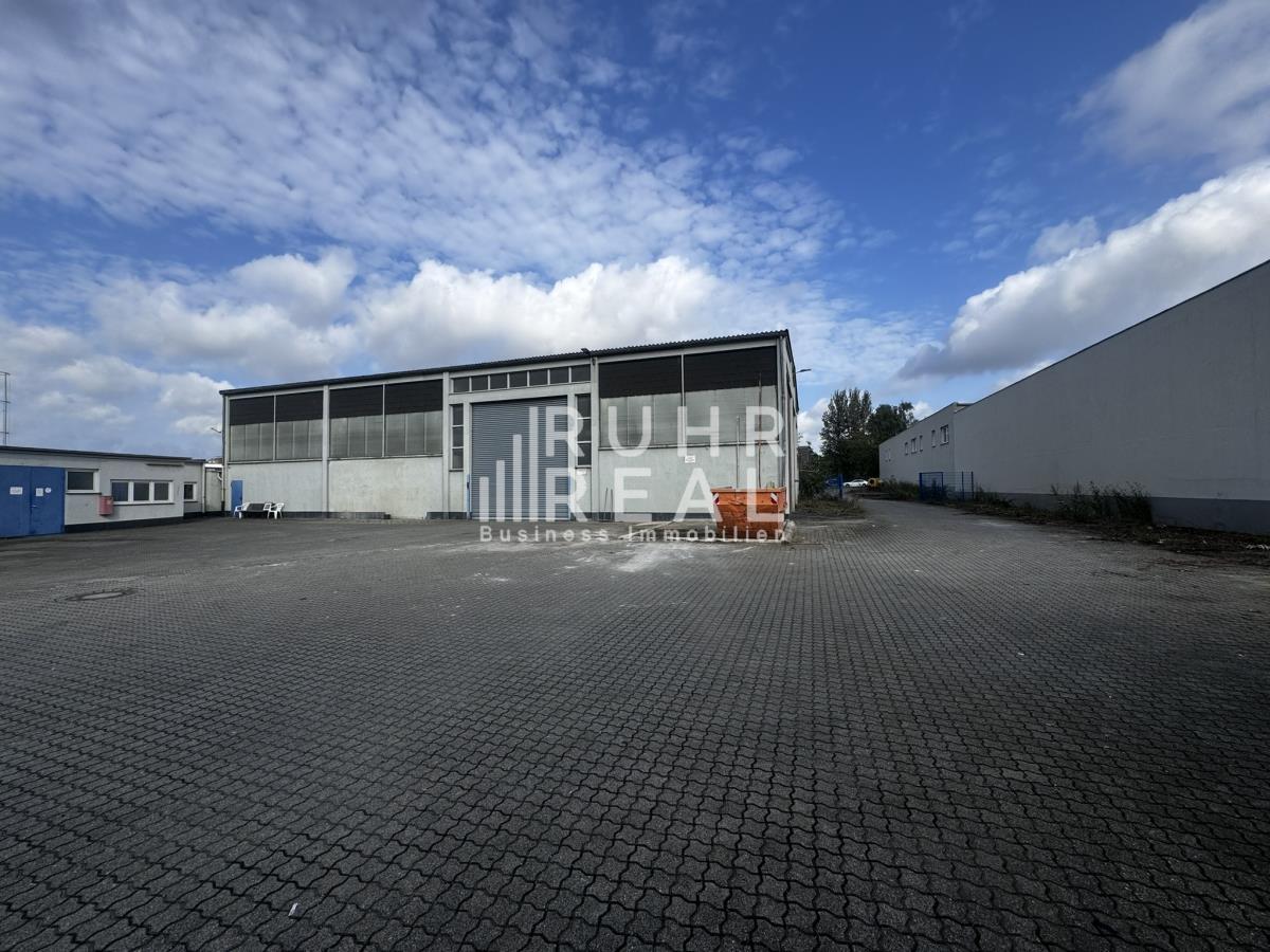 Lagerhalle zur Miete 4,90 € 990 m²<br/>Lagerfläche ab 990 m²<br/>Teilbarkeit Bergborbeck Essen 45356