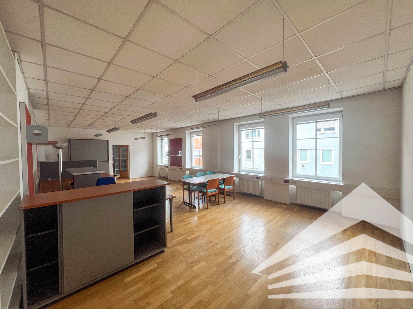 Bürofläche zur Miete 1.594 € 5,5 Zimmer 212,5 m²<br/>Bürofläche Rudolfstrasse 55 Urfahr Linz 4040