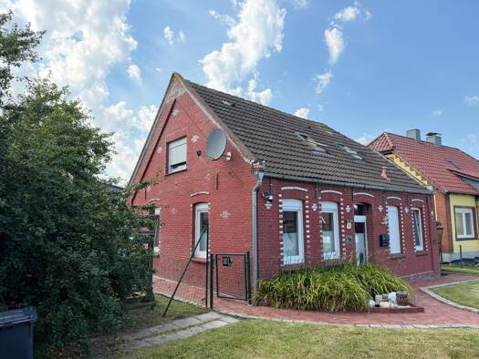 Einfamilienhaus zum Kauf 4 Zimmer 130 m² 652 m² Grundstück Suurhusen Hinte 26759