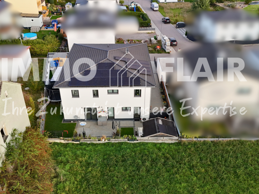 Haus zum Kauf provisionsfrei 549.000 € 5 Zimmer 136 m² 246 m² Grundstück Maxhütte Maxhütte-Haidhof 93142