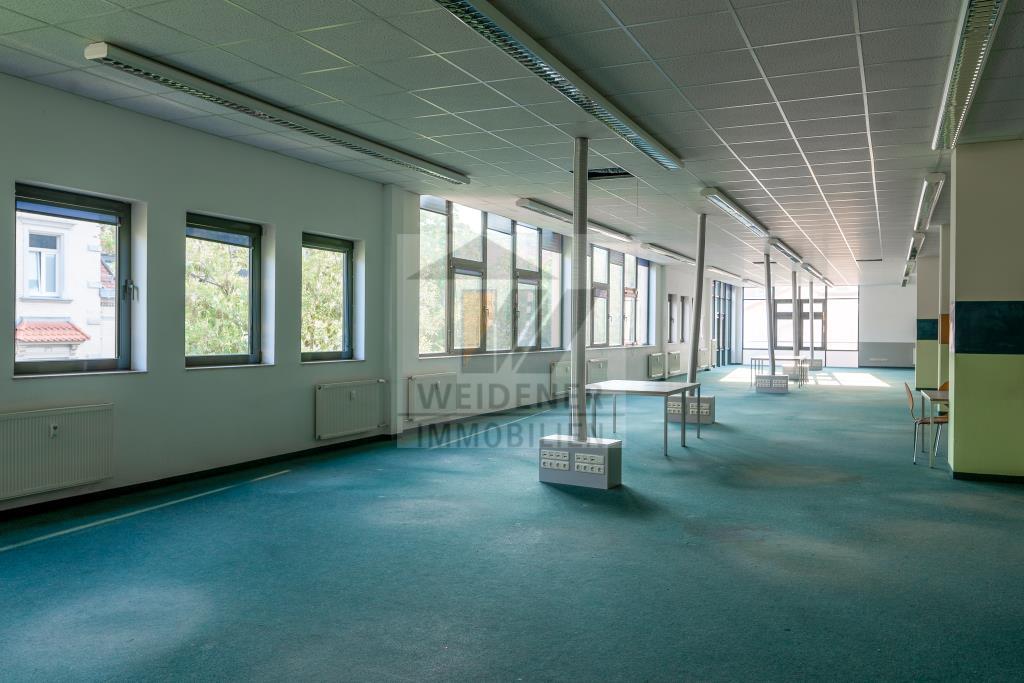 Büro-/Praxisfläche zur Miete provisionsfrei 7,50 € 576,8 m²<br/>Bürofläche ab 576,8 m²<br/>Teilbarkeit Hainstraße 10 Stadtmitte West Gera 07545