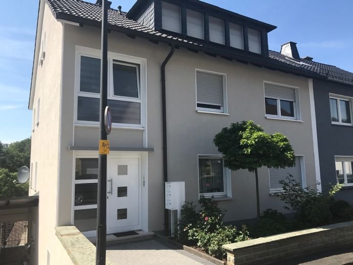 Wohnung zur Miete 500 € 3 Zimmer 73 m²<br/>Wohnfläche 1.<br/>Geschoss ab sofort<br/>Verfügbarkeit Am Stockumer Bach 10 Arnsberg - Süd Arnsberg 59821