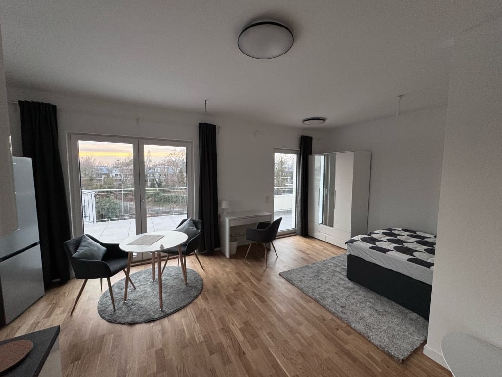 Wohnung zur Miete Wohnen auf Zeit 1.299 € 1 Zimmer 45 m²<br/>Wohnfläche 01.04.2025<br/>Verfügbarkeit Crailsheimer Straße Steglitz Berlin 12247