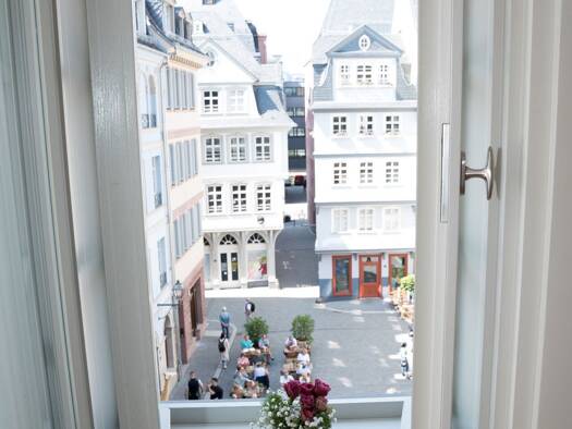 Studio zur Miete 1.100 € 1 Zimmer 41 m² 3. Geschoss frei ab 01.10.2026 Altstadt Frankfurt am Main 60311
