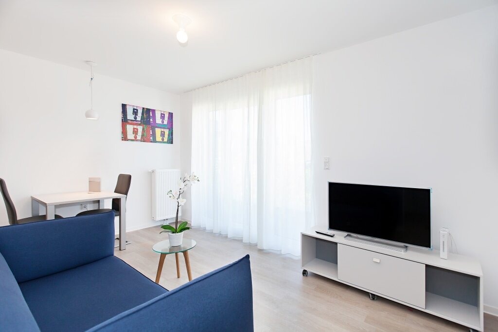 Wohnung zur Miete Wohnen auf Zeit 2.464 € 2 Zimmer 36 m²<br/>Wohnfläche ab sofort<br/>Verfügbarkeit Wilhelminenhofstraße Oberschöneweide Berlin 12459