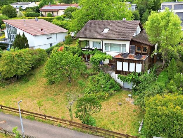 Mehrfamilienhaus zum Kauf 890.000 € 11 Zimmer 261,2 m² 953 m² Grundstück Tüllingen Lörrach 79539