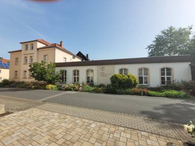 Haus zum Kauf 369.000 € 12 Zimmer 298 m² 870 m² Grundstück Dohna Dohna 01809