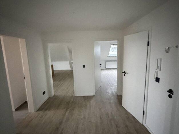 Wohnung zur Miete 1.000 € 3 Zimmer 85 m² 3. Geschoss Neustadt Flensburg 24939