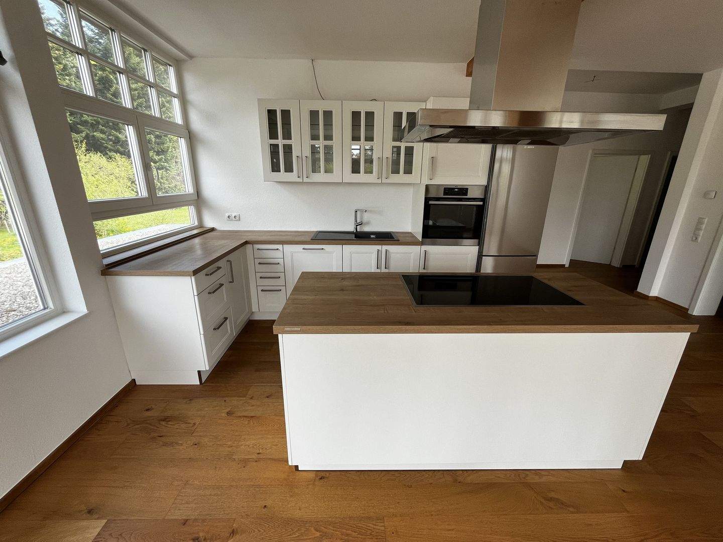 Immobilie in Königsfeld im Schwarzwald - Elegante Erdgeschosswohnung mit Traumterrasse - Bild 1