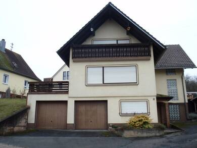 Haus zum Kauf 189.000 € 5 Zimmer 143,1 m² 685 m² Grundstück frei ab sofort Raubachstraße 32 Rauenberg Freudenberg 97896