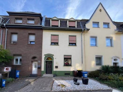 Reihenmittelhaus zum Kauf 219.000 € 5 Zimmer 141 m² 252 m² Grundstück Mönchengladbach / Bonnenbroich 41238